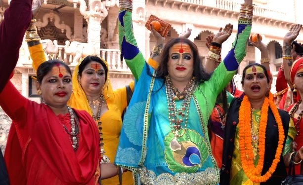 Acharya Mahamandaleshwar Laxmi Narayan Tripathi ji at Restaurant Cricket League